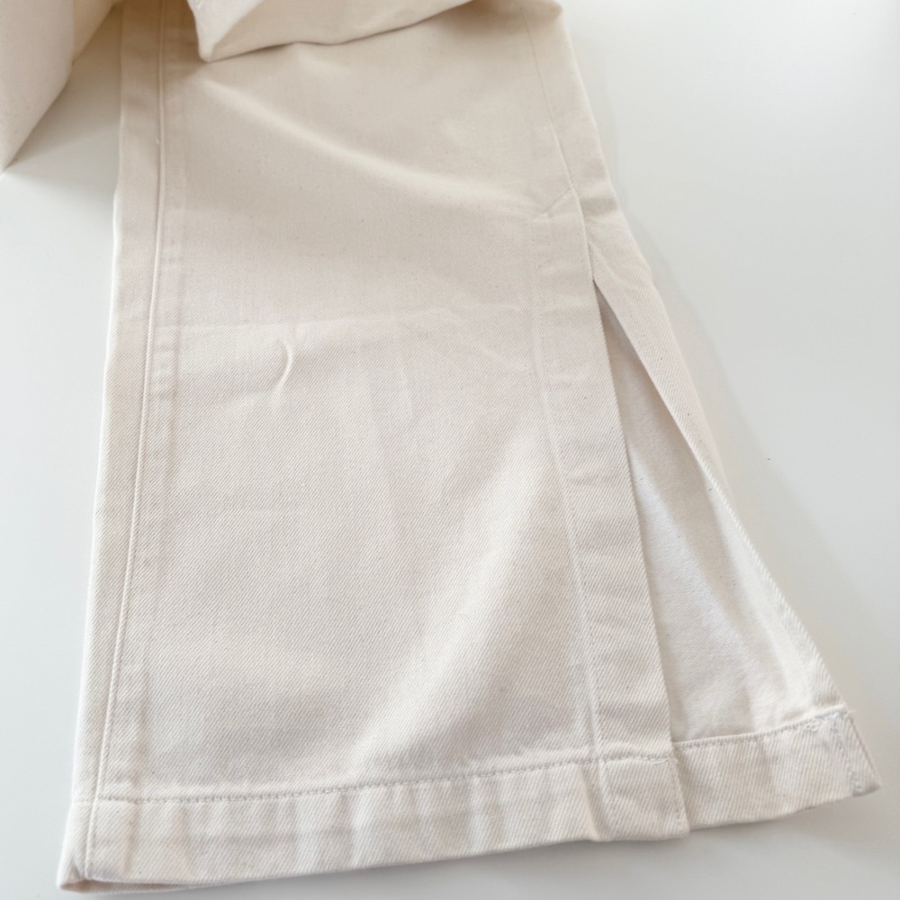 Banana Republic Size 29 THE ICON CLASSIC MID-RISE WIDE-LEG SPLIT-HEM JEAN